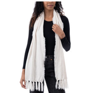 Style&Co Cream Winter Chenille Scarf Oblong Soft Cozy Fluffy Fringe Cream Tassel